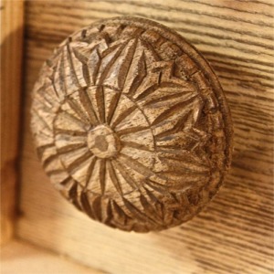 Door knob in wood