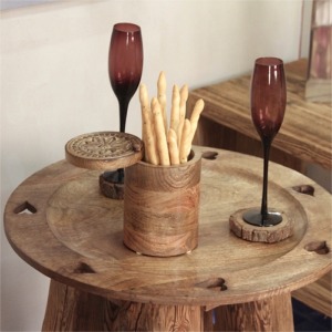 Rotating Tray in burnt wood with hearts