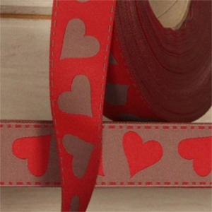 Hearts reversible ribbon