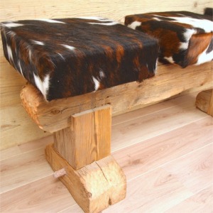 Po'Wow bench in old wood