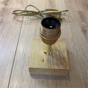 Pied de lampe chevet en bois