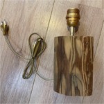 Pied de lampe collection  COP'OW en vieux bois