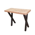 tavolo in legno vecchio con gambe incrociate nero